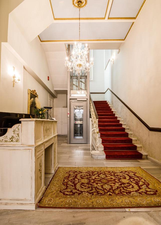 Palaiologos Luxury City Hotel Patras Esterno foto