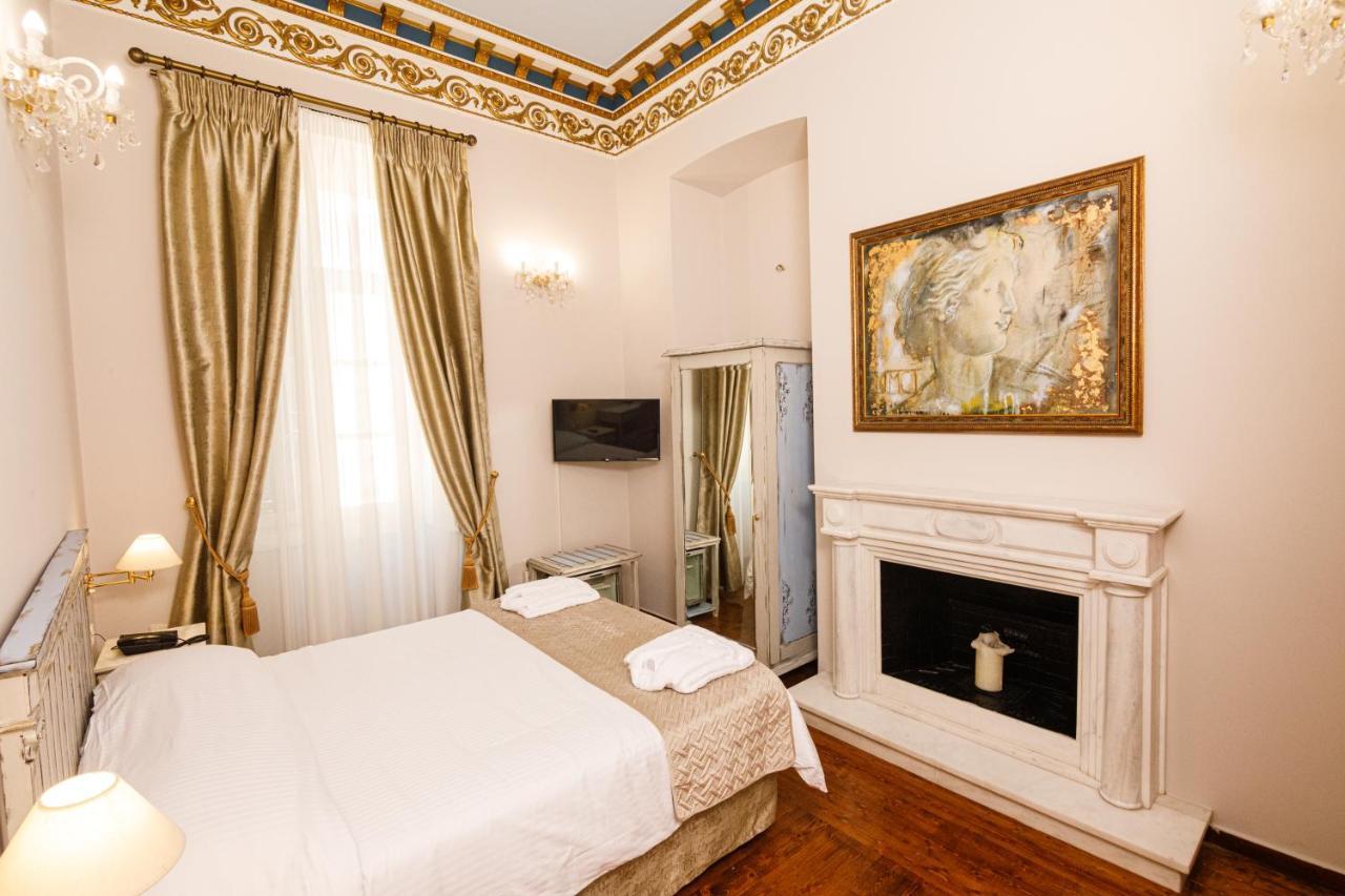Palaiologos Luxury City Hotel Patras Esterno foto