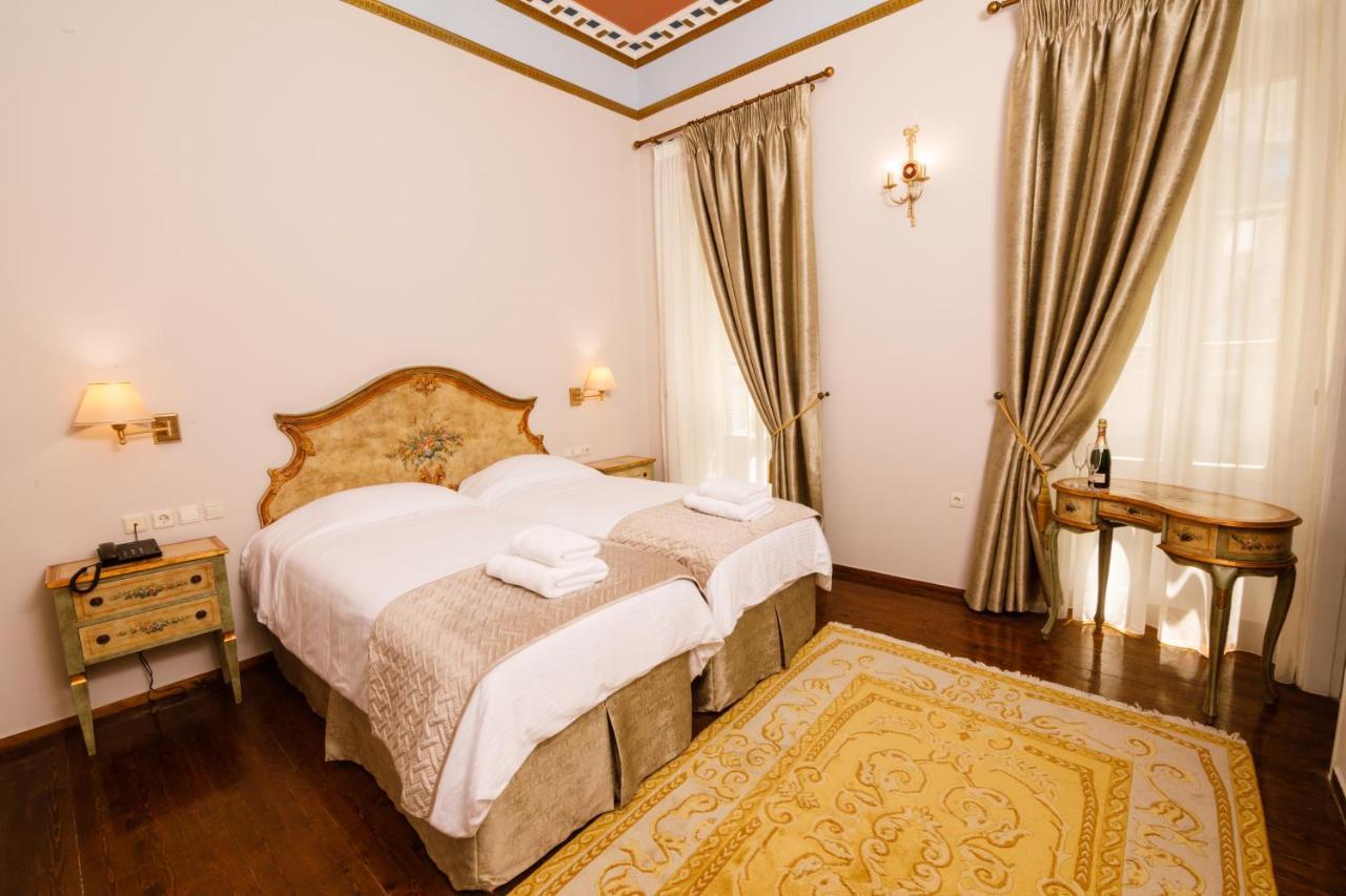 Palaiologos Luxury City Hotel Patras Esterno foto