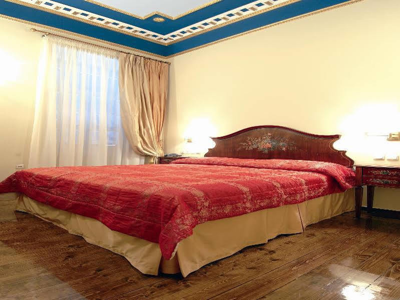 Palaiologos Luxury City Hotel Patras Esterno foto